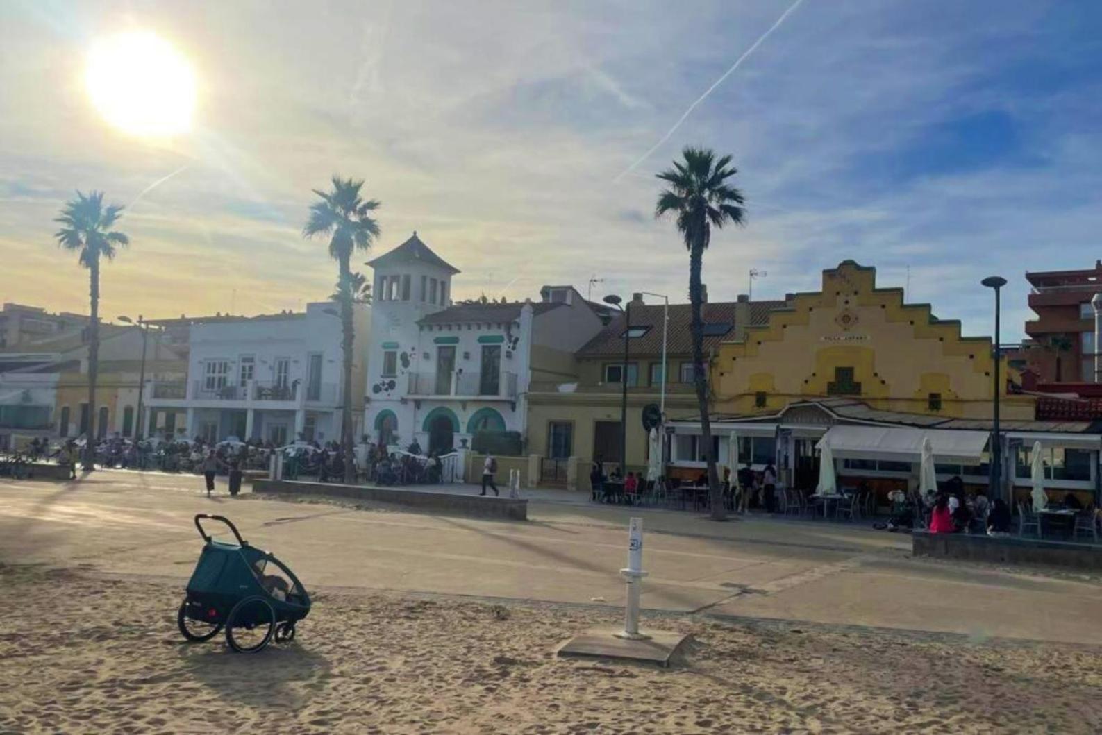 Apto. Luminoso Con Vistas En Playa De La Patacona Valensiya Dış mekan fotoğraf
